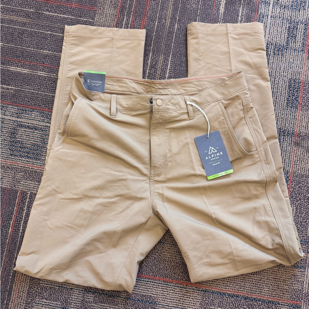 Men’s althetic hiking/ hunting pants